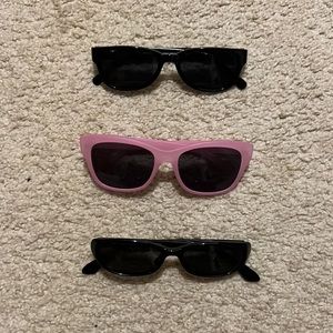 3 pair  glasses (2 Peepers sunglasses)(1 Nautica)